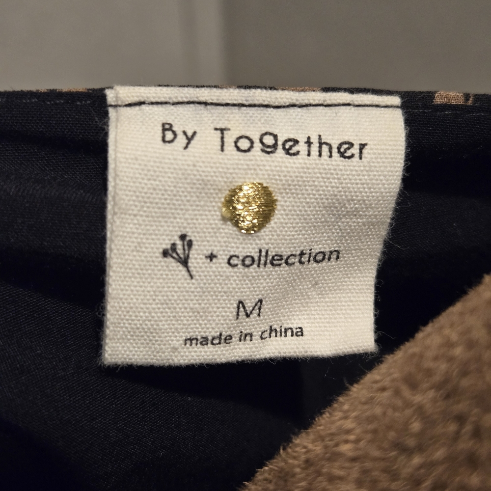 By Together Black and Tan Spotted Blouse - Picture 6 of 7